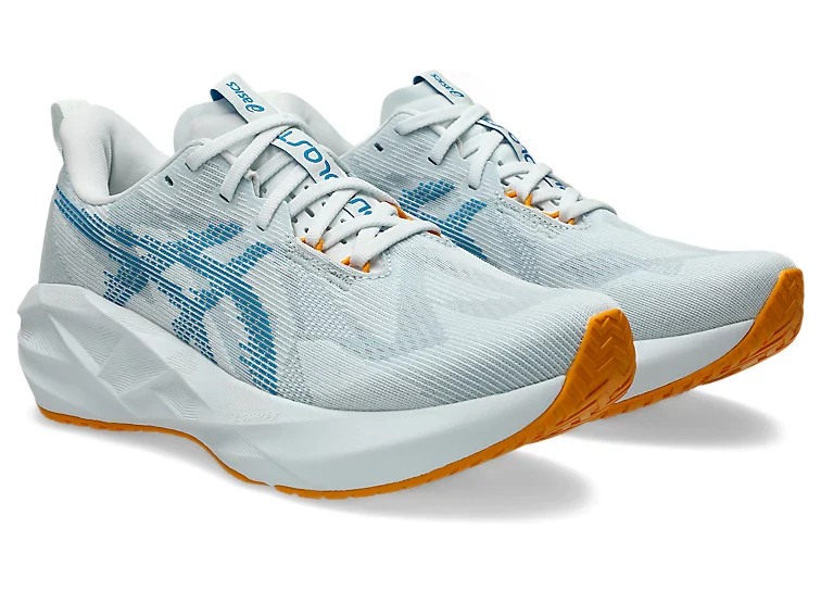 Asics Novablast 5 - Mens - Image 2