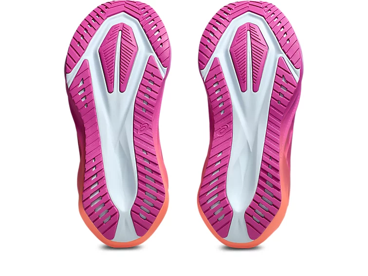 Asics Novablast 5 - Womens - Image 7