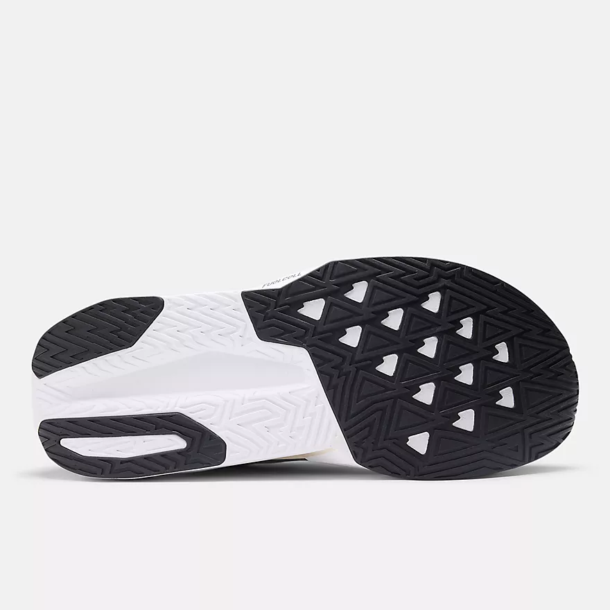 New Balance FuelCell Rebel v5 - Mens - Image 6