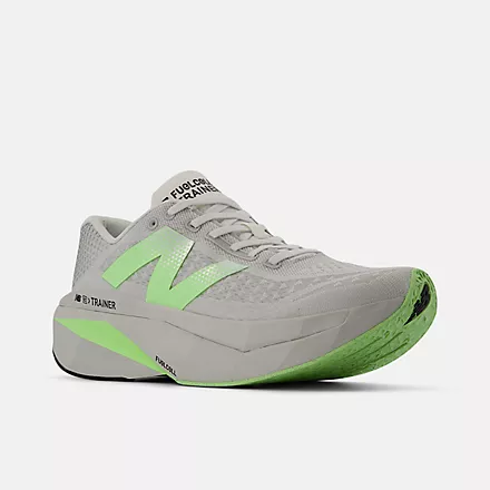 New Balance FuelCell SuperComp Trainer v3 - Mens - Image 2