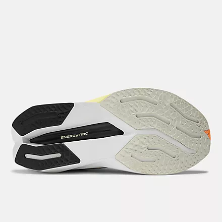 New Balance FuelCell SuperComp Trainer v3 - Womens - Image 6