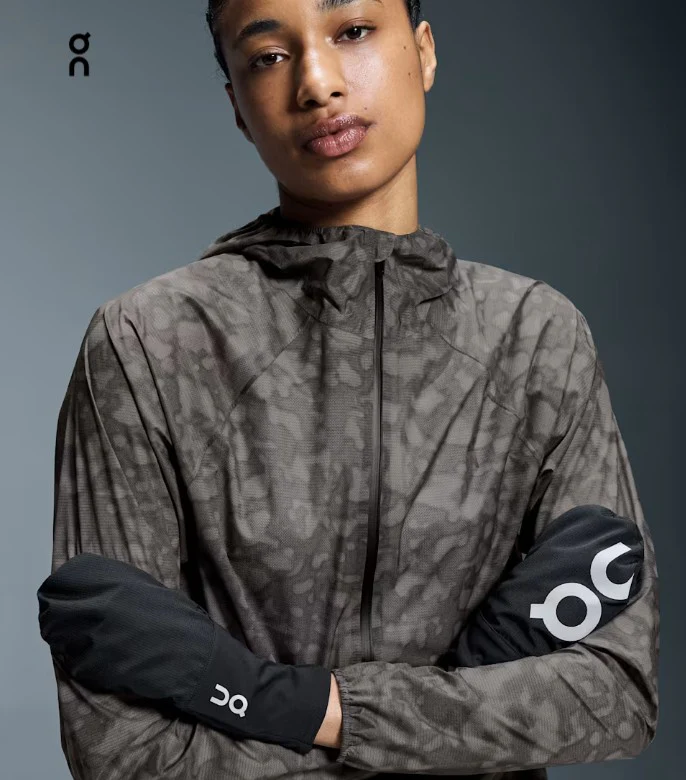 On Core Glove - Unisex - Image 3