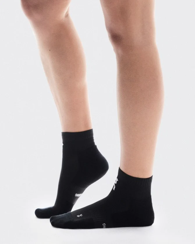 On Core Run Sock 2P Mid - Unisex - Image 2