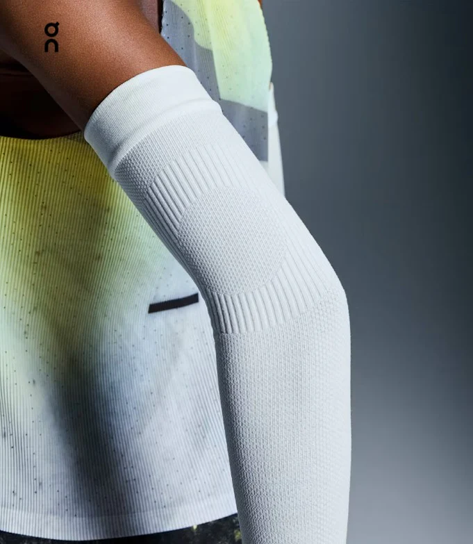 On Performance Arm Sleeves - Unisex - Image 4