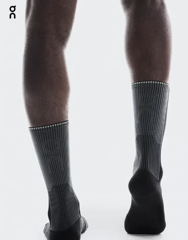 ON Performance Run Sock High - Black - Image 3