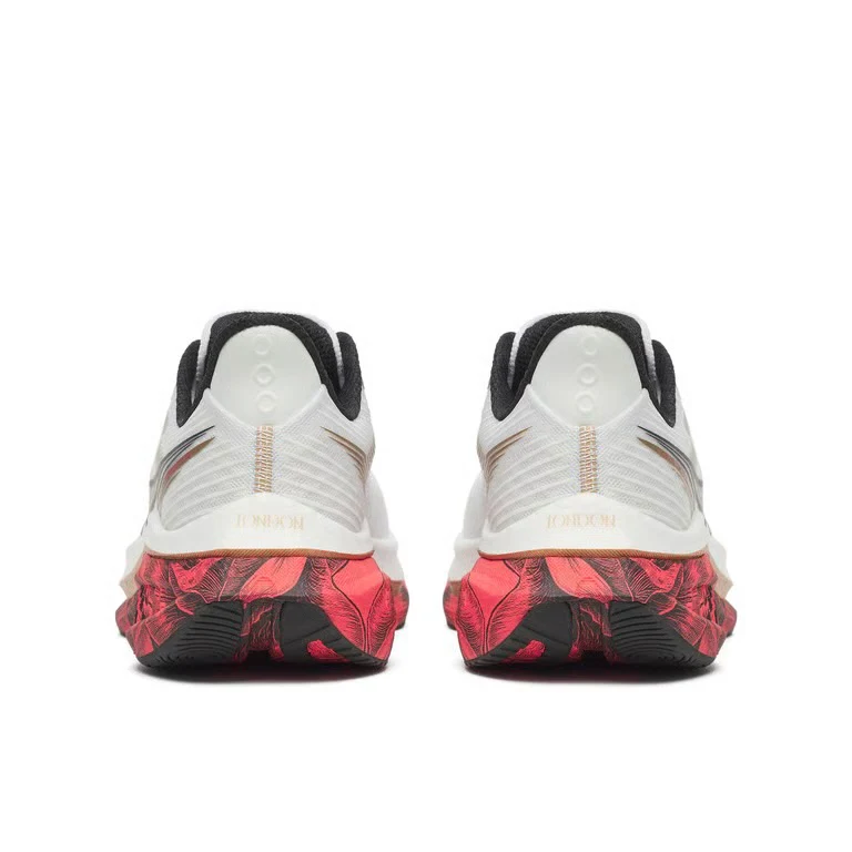 Saucony Endorphin Speed 5 London - Mens - Image 4