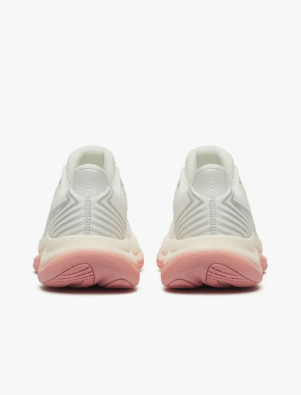 Saucony Triumph 23 - Womens - Image 3